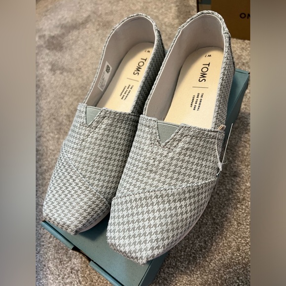 TOMS - Grey/White Houndstooth - Picture 1 of 1